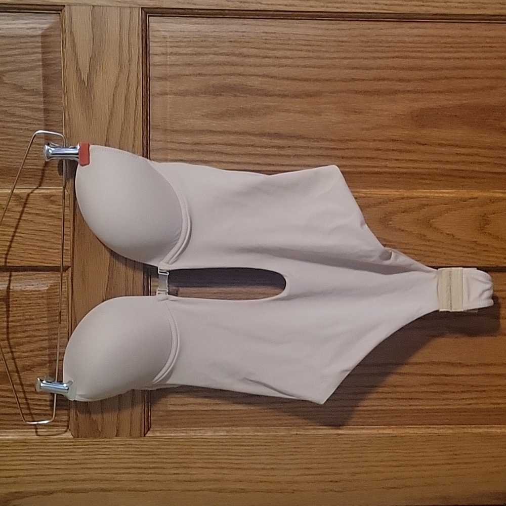 Nude backless bra size L/36